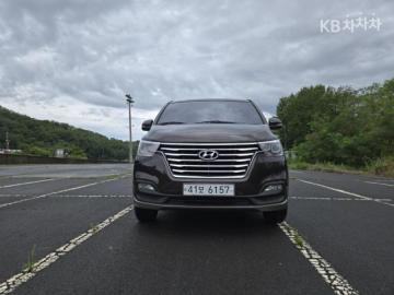 Hyundai Starex 어반 9인승 4WD — foto 1