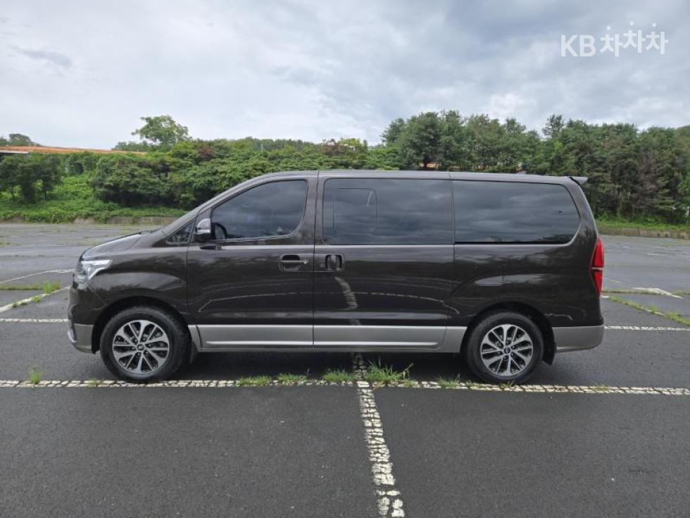 Hyundai Starex — miniaturë 4