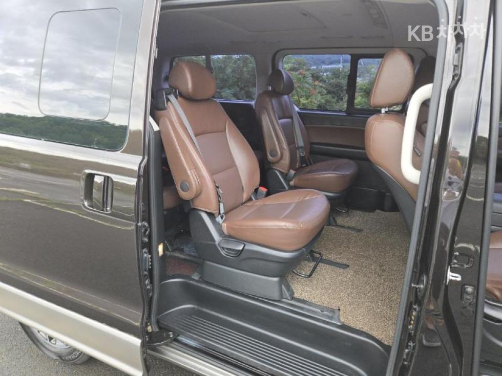 Hyundai Starex — miniaturë 11