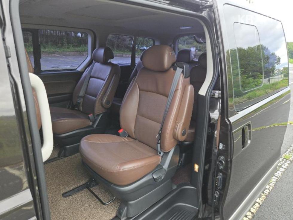 Hyundai Starex — miniaturë 12