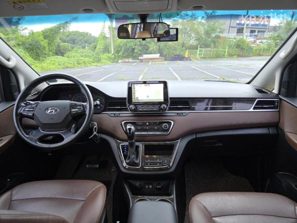 Hyundai Starex — miniaturë 18