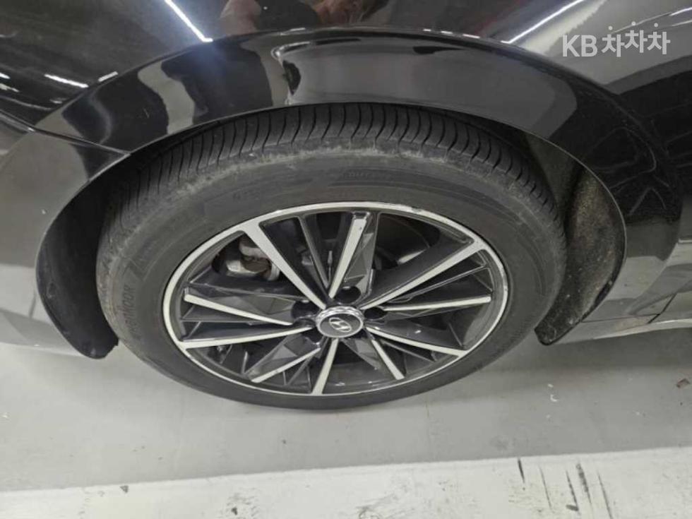 2022 Hyundai Used Car photo