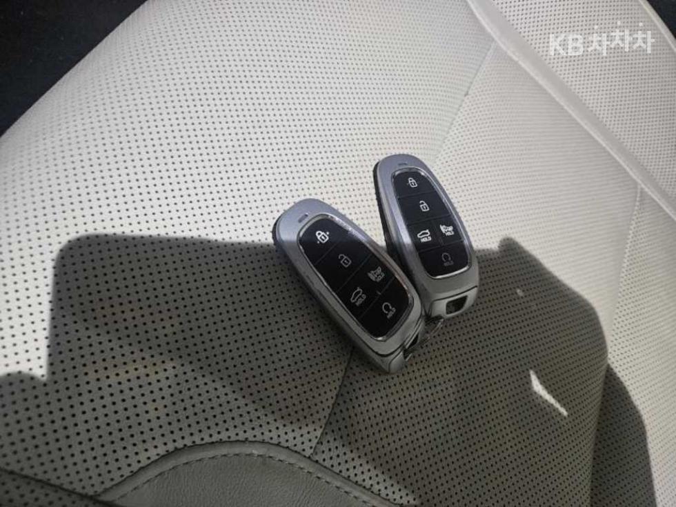 2022 Hyundai Used Car photo