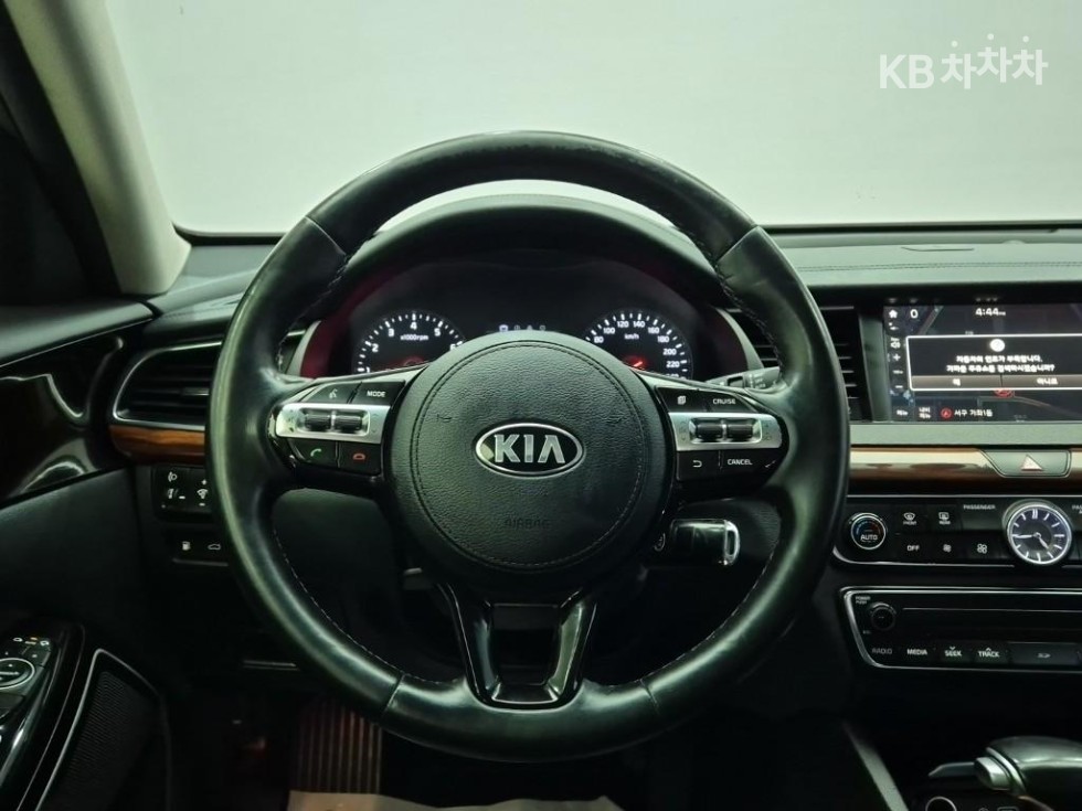 Kia K7 — miniaturë 6