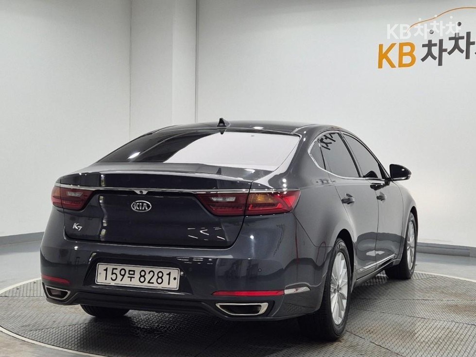 Kia K7 — miniaturë 3