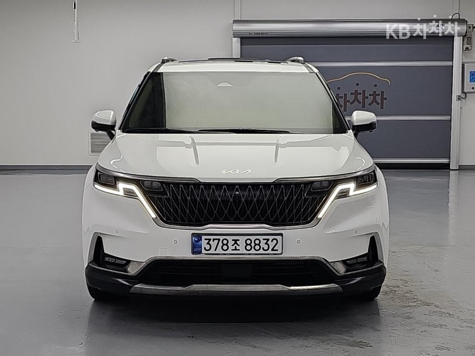 Kia Carnival — miniaturë 2