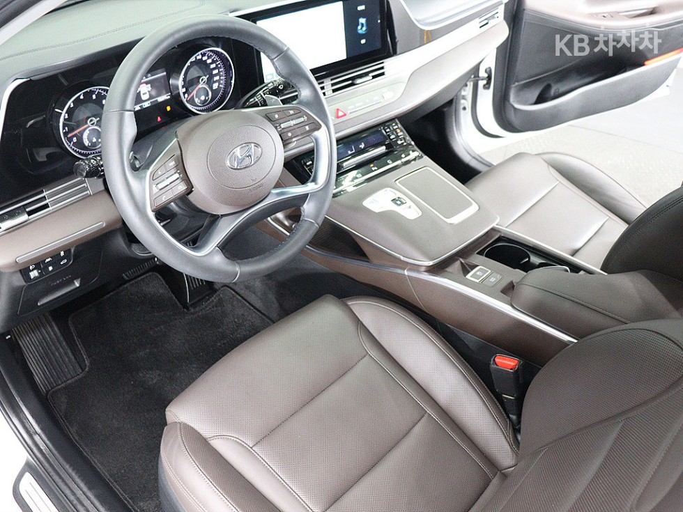 Hyundai Grandeur — miniaturë 16