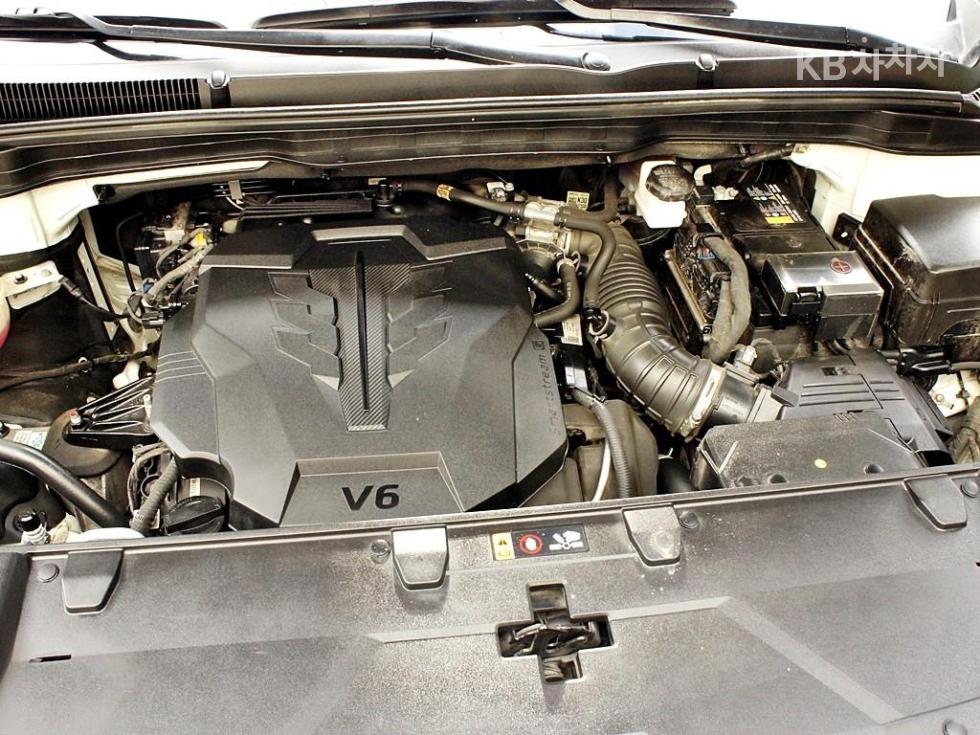 Kia Carnival — miniaturë 19