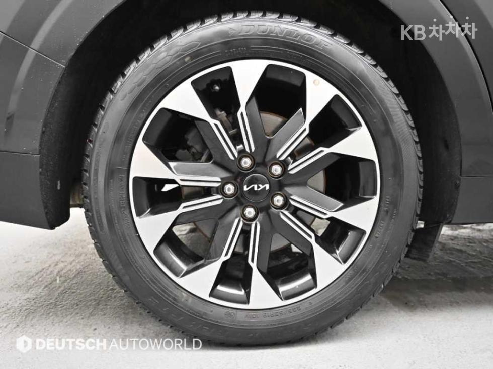 Kia Carnival — miniaturë 5