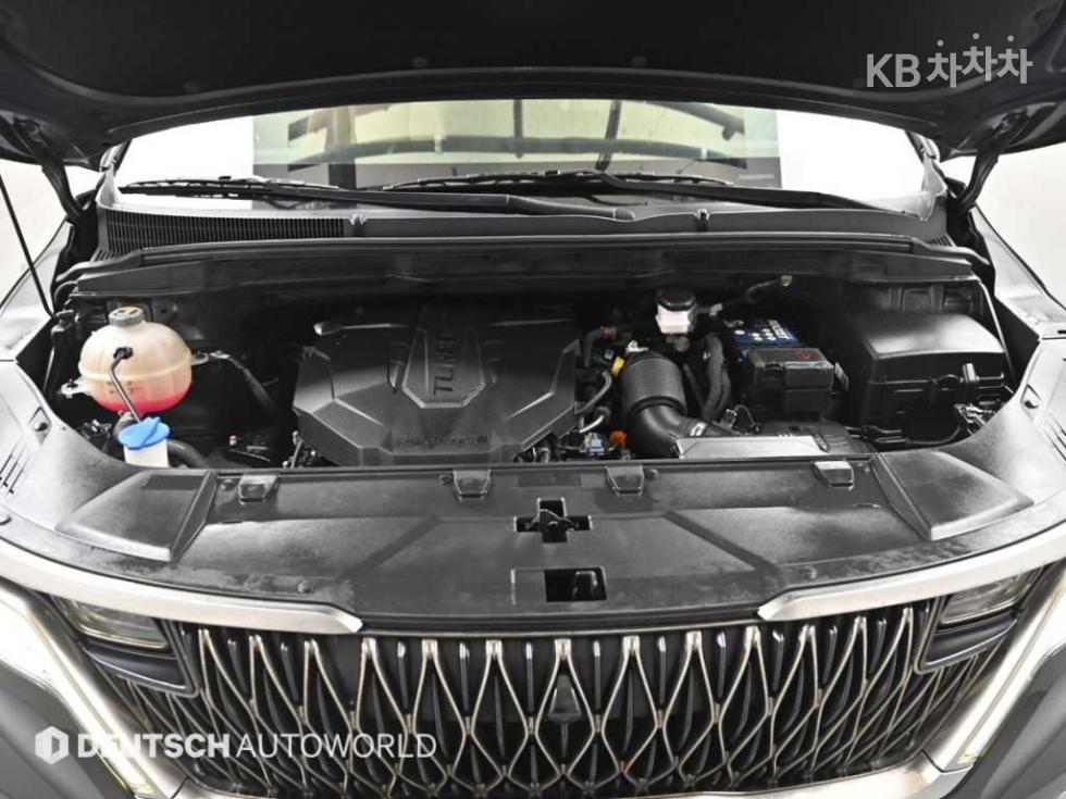 Kia Carnival — miniaturë 6
