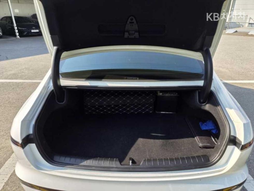 Hyundai Grandeur — miniaturë 16