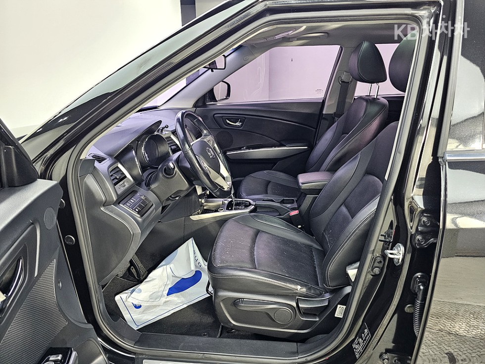 SsangYong Tivoli — miniaturë 7