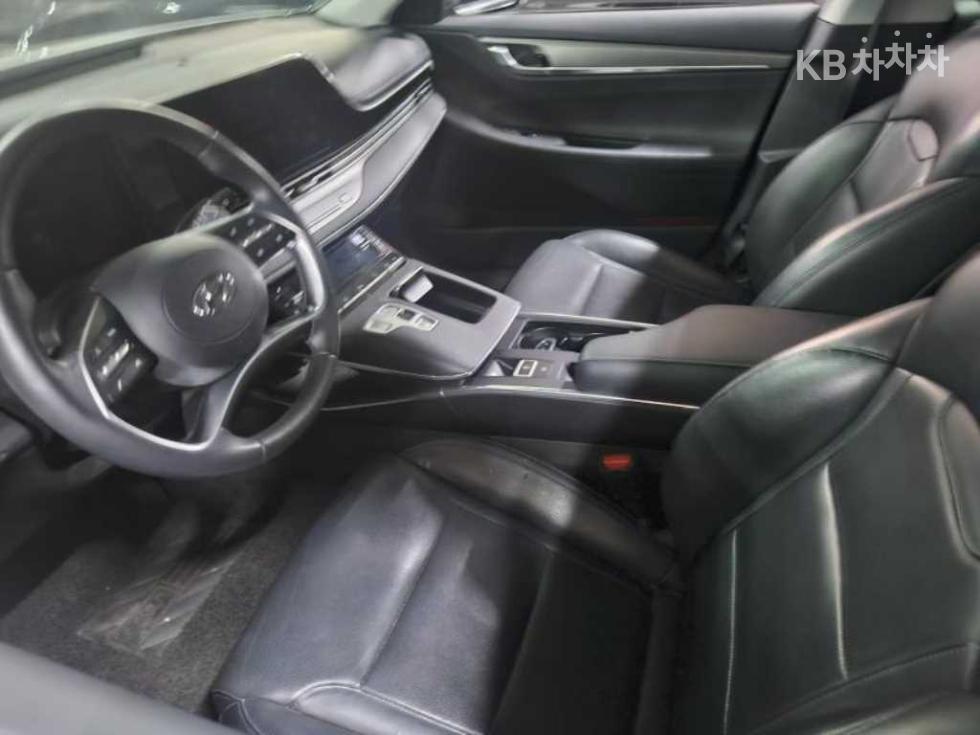 2021 Hyundai Used Car photo