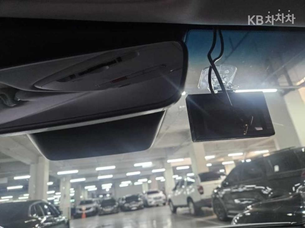 2021 Hyundai Used Car photo