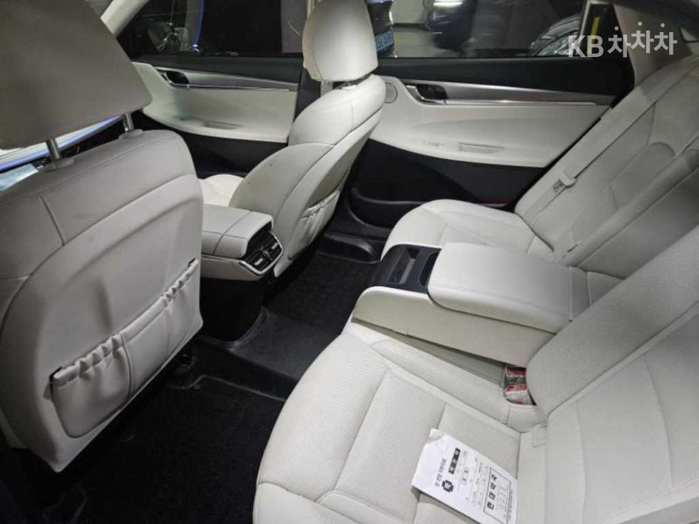 2022 Hyundai Used Car photo