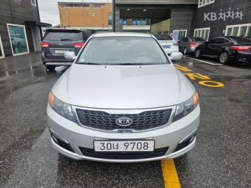 Kia K5 LPI LX20 — foto 1