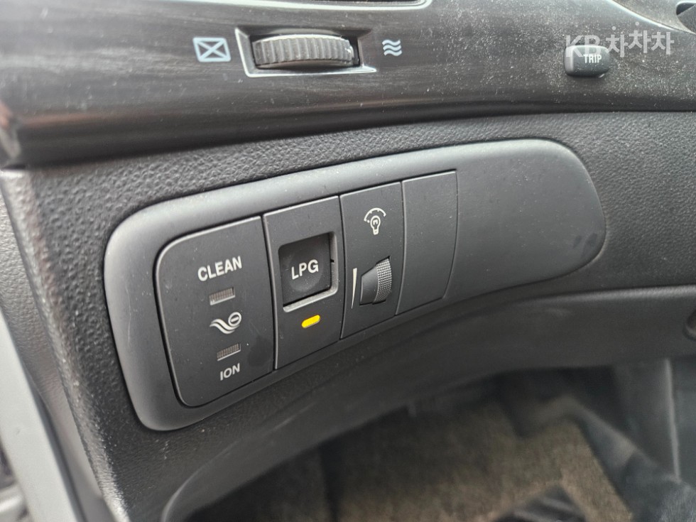 Kia K5 — miniaturë 10