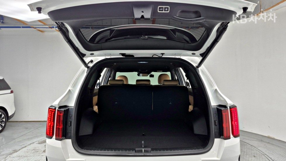 Kia Sorento — miniaturë 26