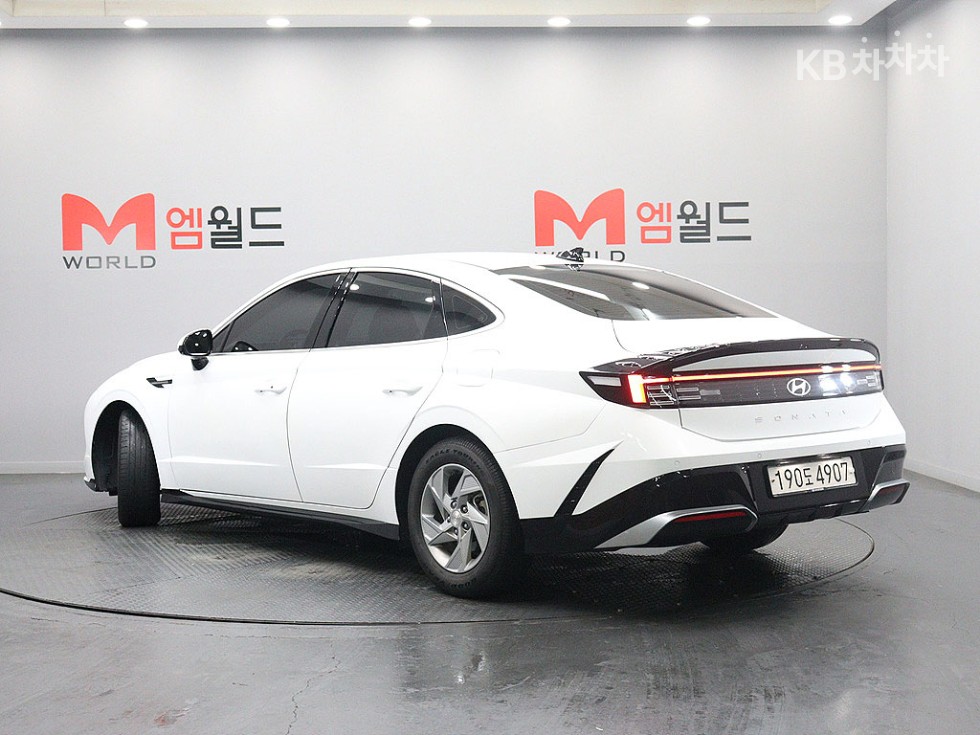 Hyundai Sonata — miniaturë 4