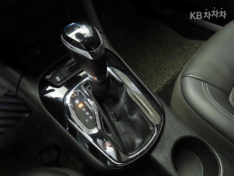 Chevrolet Cruze — miniaturë 12