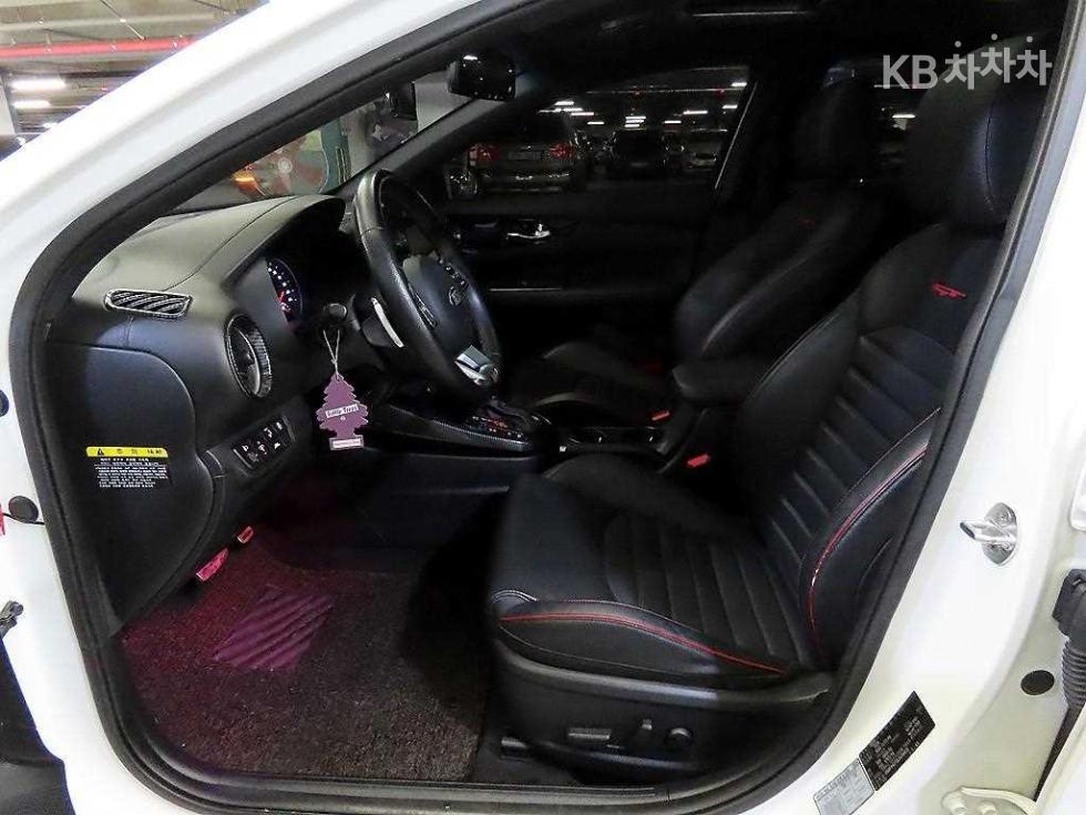 Kia K3 — miniaturë 6