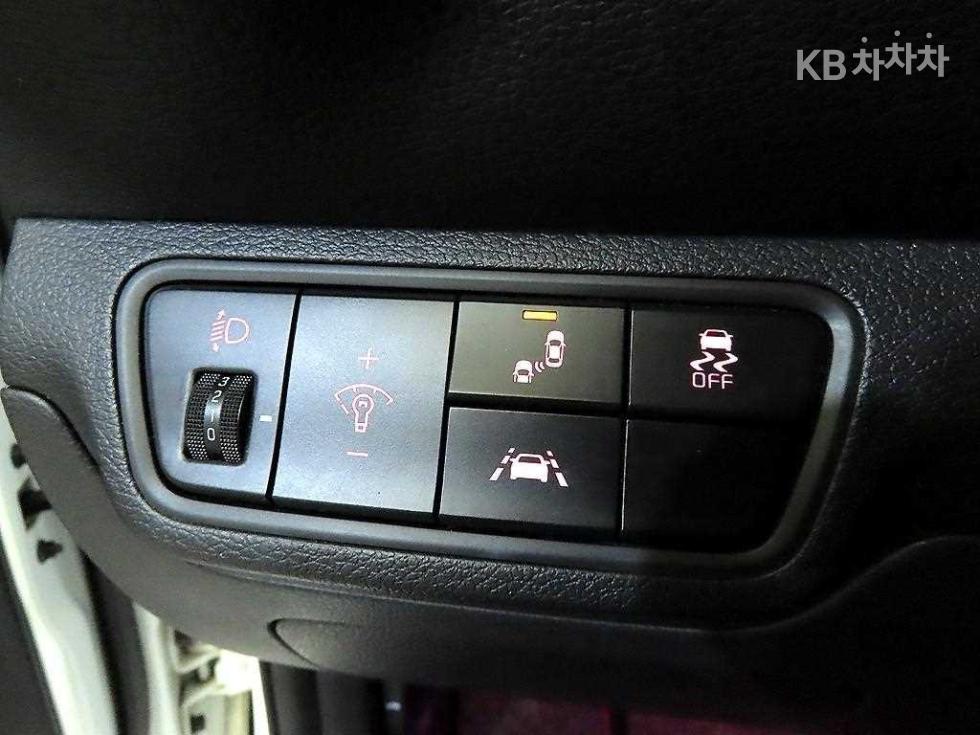 Kia K3 — miniaturë 14