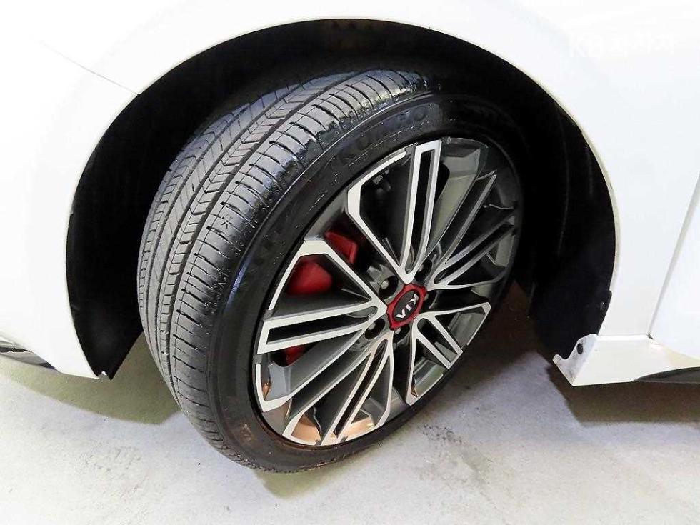 Kia K3 — miniaturë 20