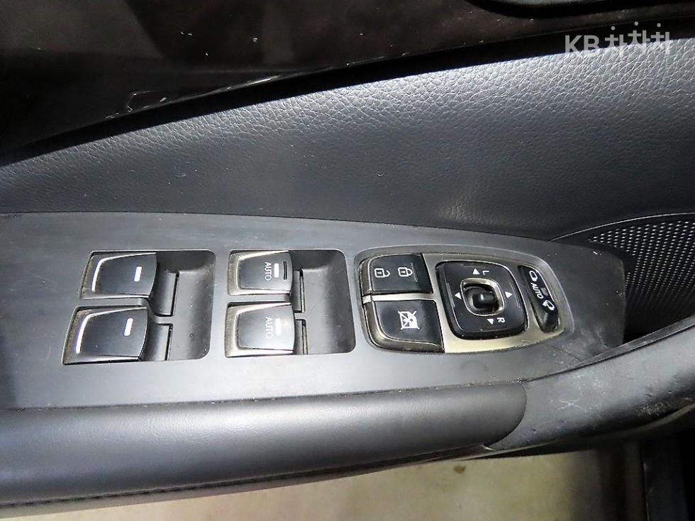 Hyundai Grandeur — miniaturë 13