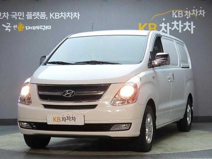 Hyundai Starex 3인승 밴 CVX — foto 1