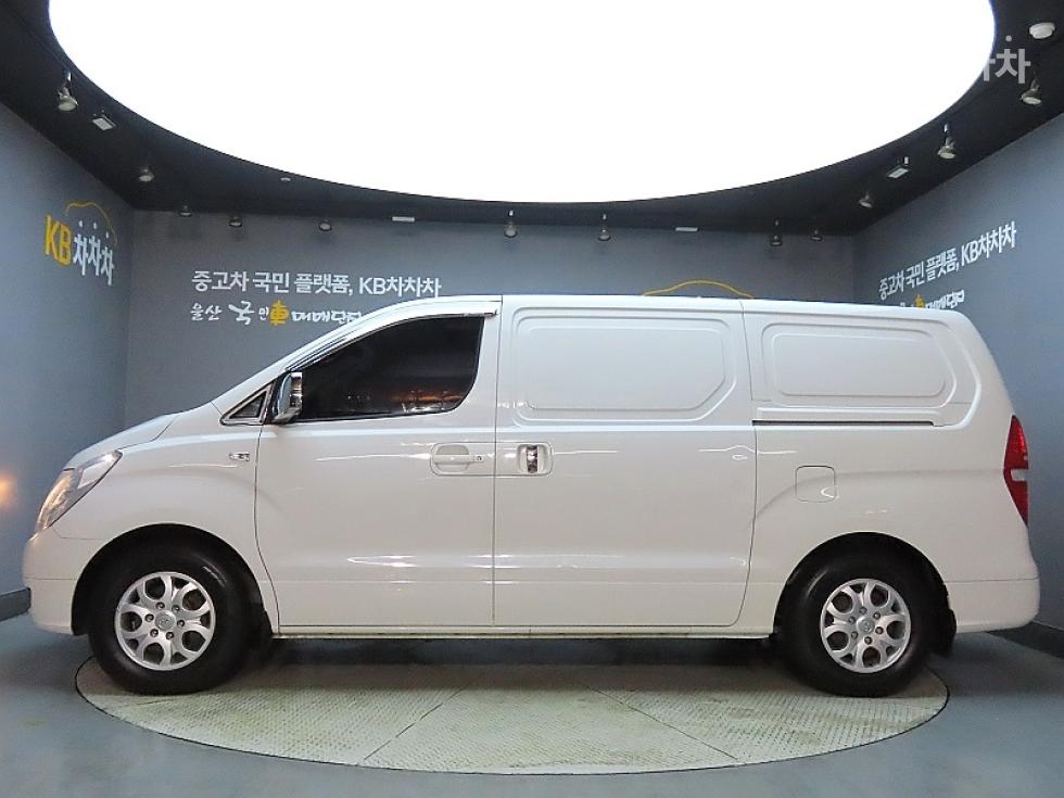 Hyundai Starex — miniaturë 5