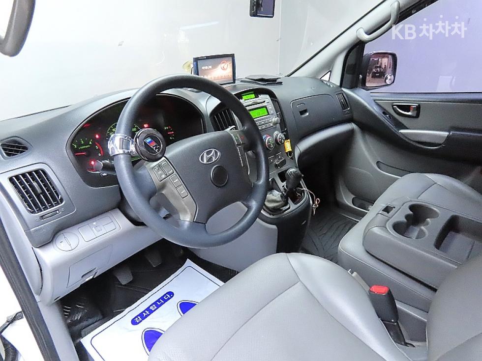 Hyundai Starex — miniaturë 6