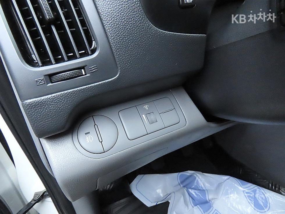 Hyundai Starex — miniaturë 13