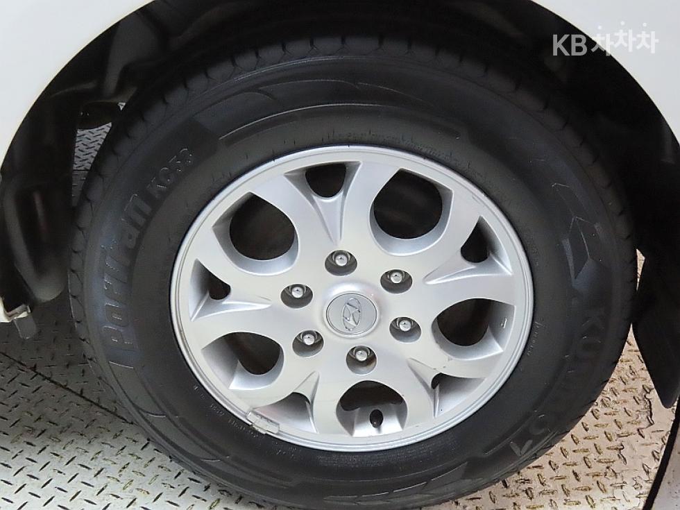 Hyundai Starex — miniaturë 19