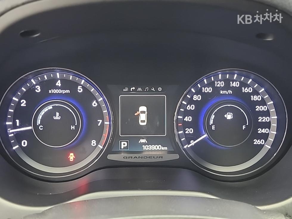 2016 Hyundai HG photo