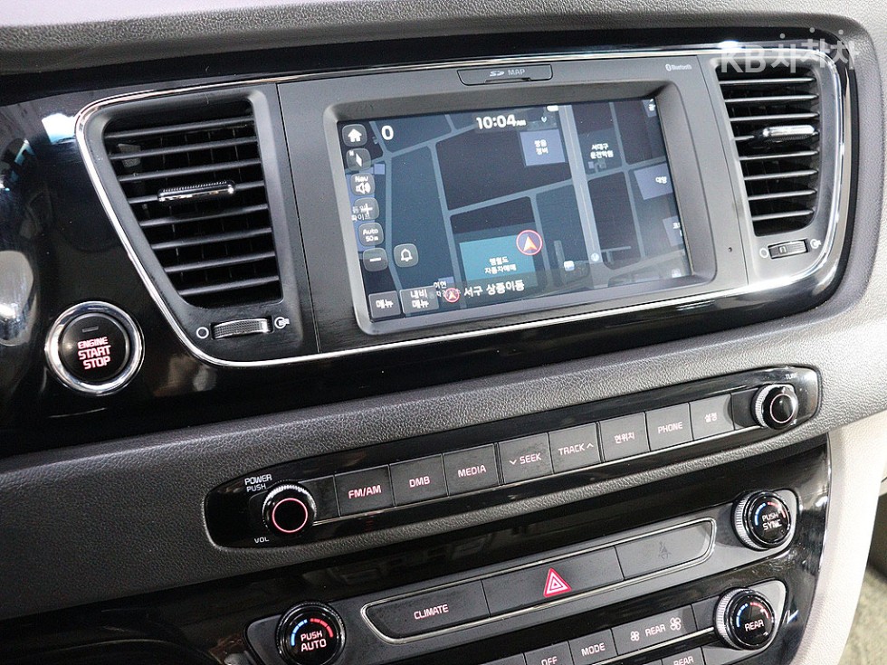 Kia Carnival — miniaturë 8