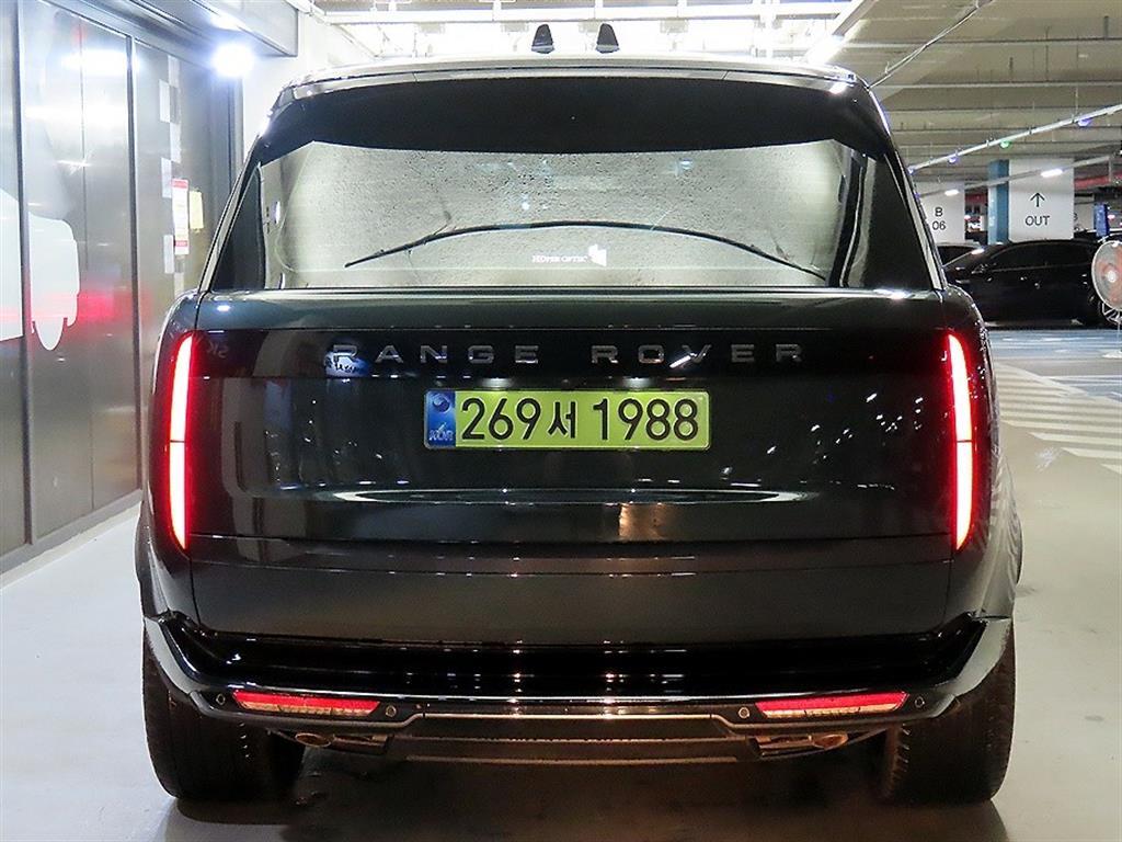 Land Rover Range Rover — miniaturë 5