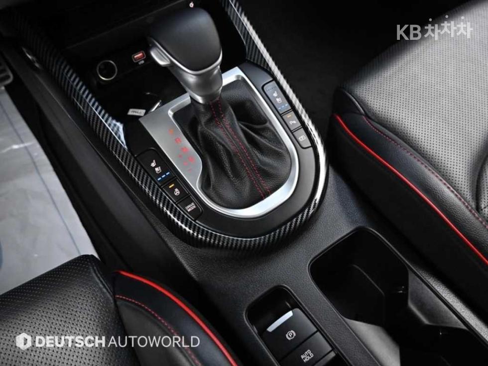 Kia K3 — miniaturë 9