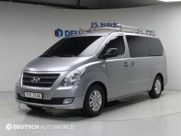 Hyundai Starex 12인승 왜건 CVX — foto 1