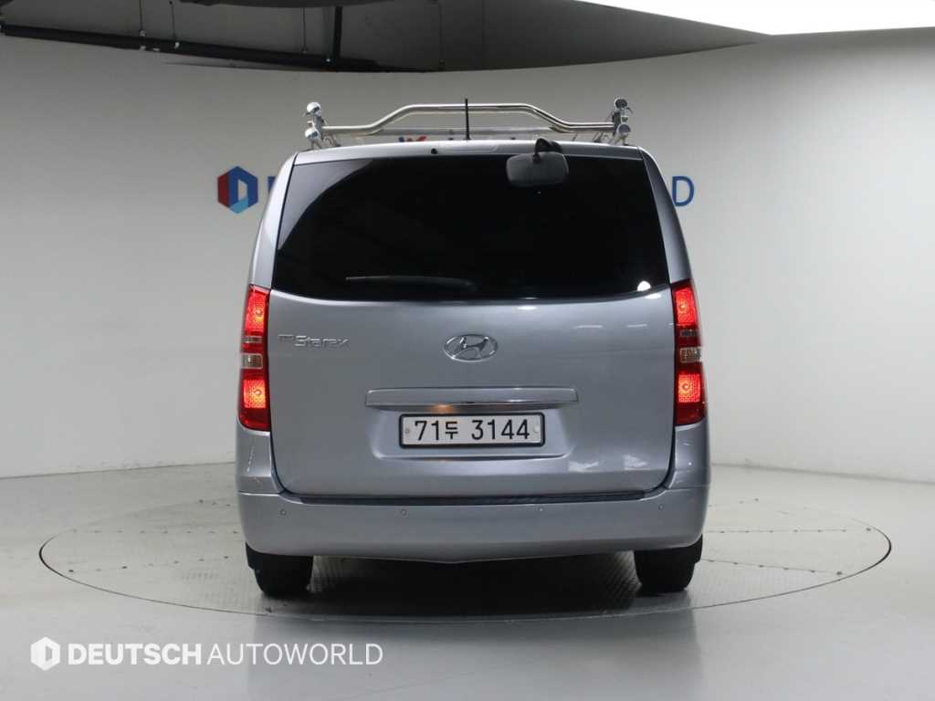 Hyundai Starex — miniaturë 4