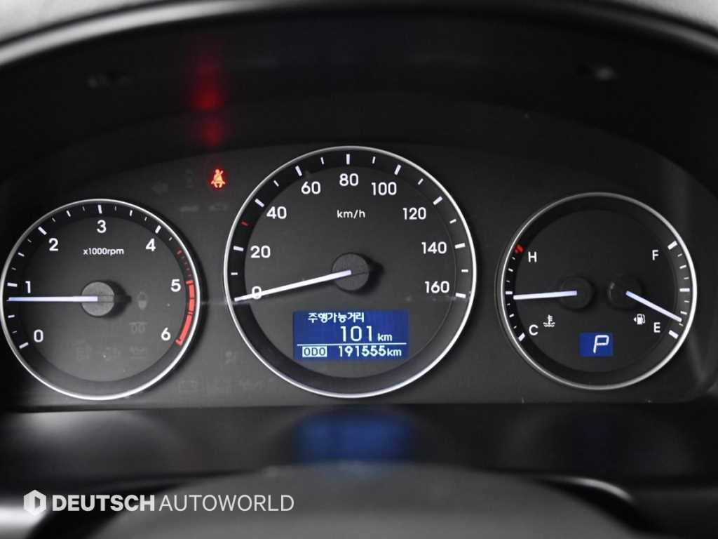 Hyundai Starex — miniaturë 8