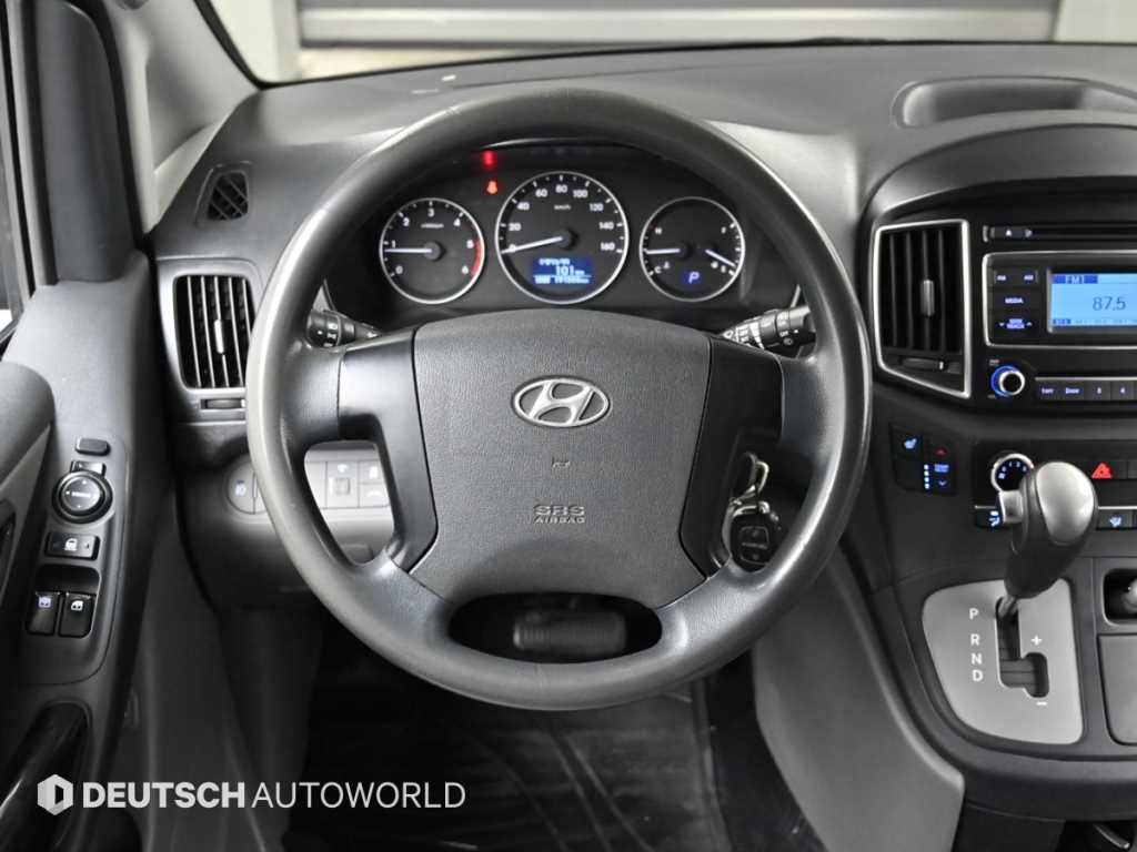 Hyundai Starex — miniaturë 13