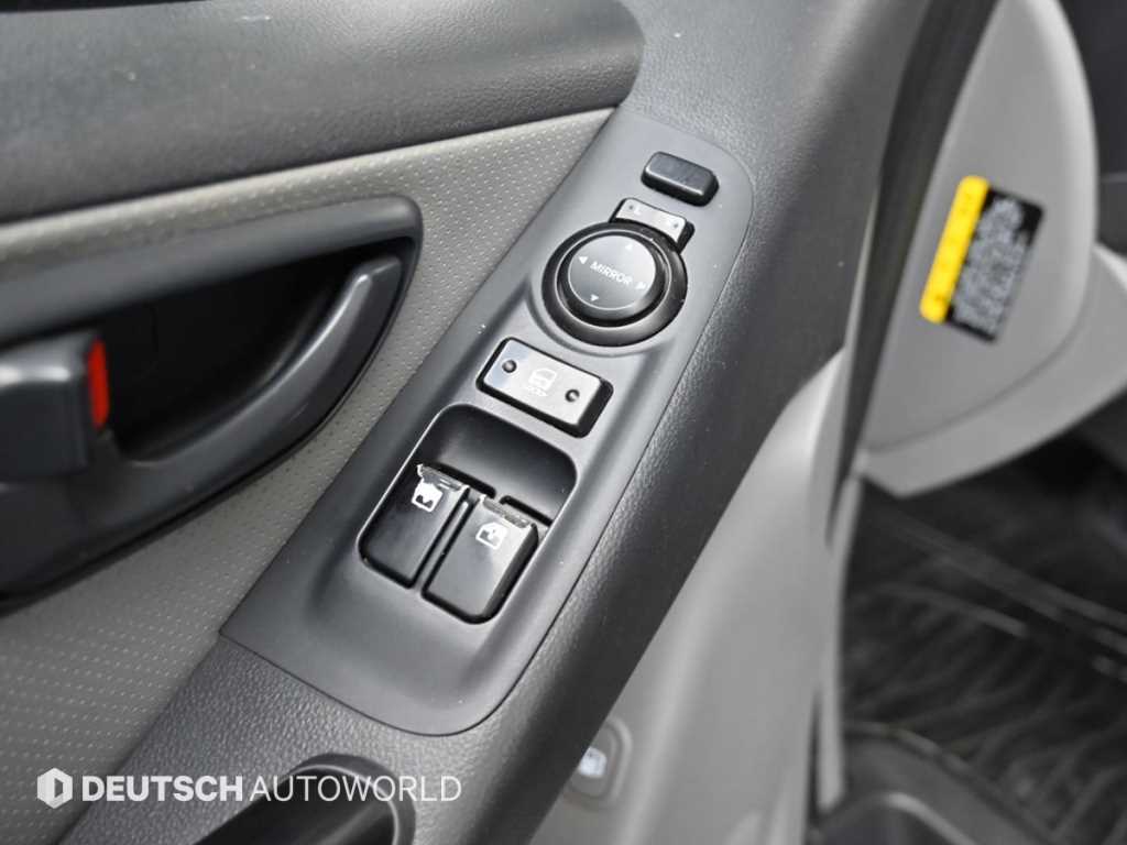 Hyundai Starex — miniaturë 15