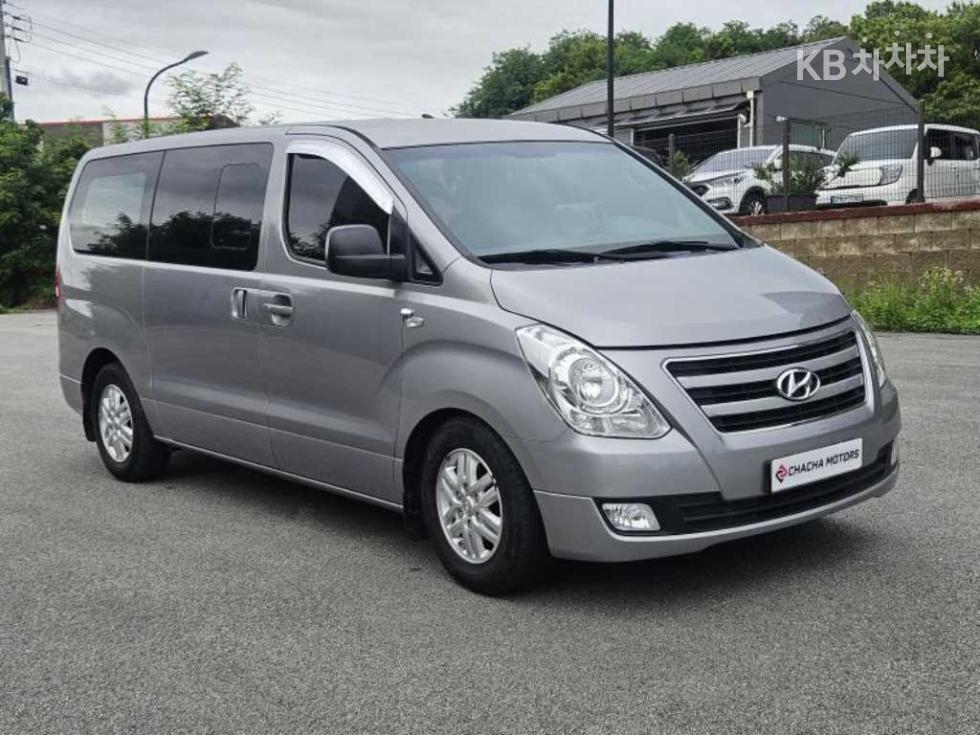 Hyundai Starex — miniaturë 3