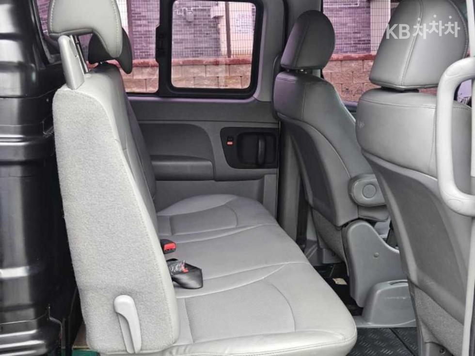 Hyundai Starex — miniaturë 11