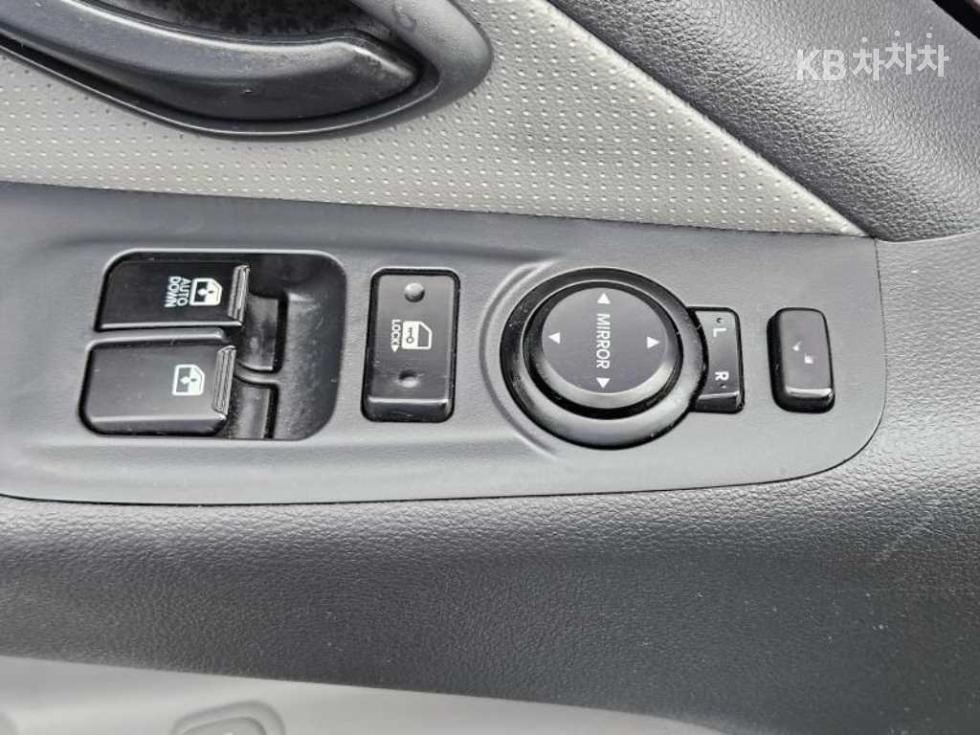 Hyundai Starex — miniaturë 19