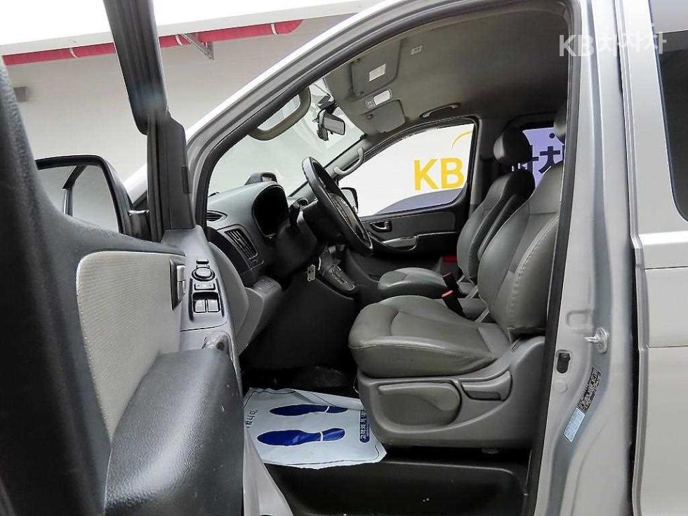 Hyundai Starex — miniaturë 13