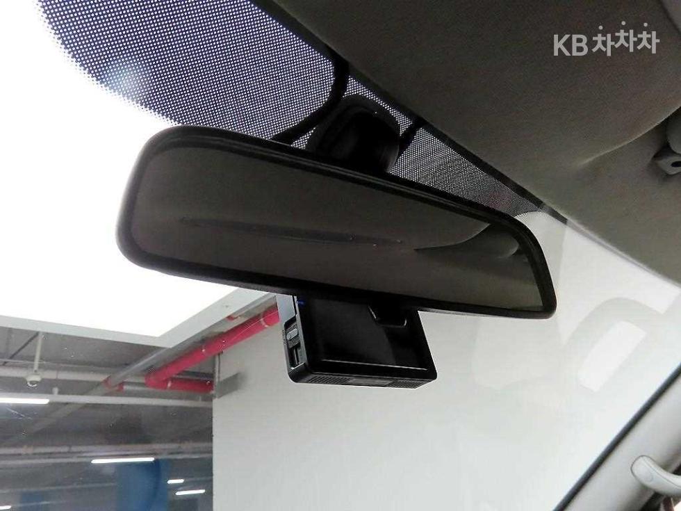 Hyundai Starex — miniaturë 17