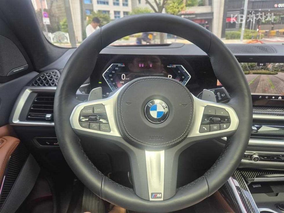 BMW X7 — miniaturë 7