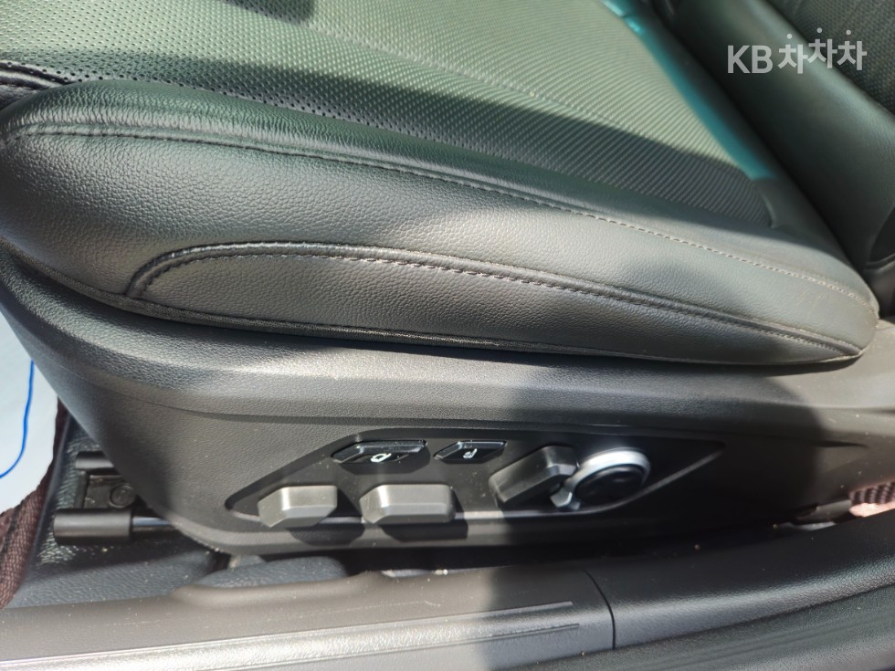 Hyundai Grandeur — miniaturë 13