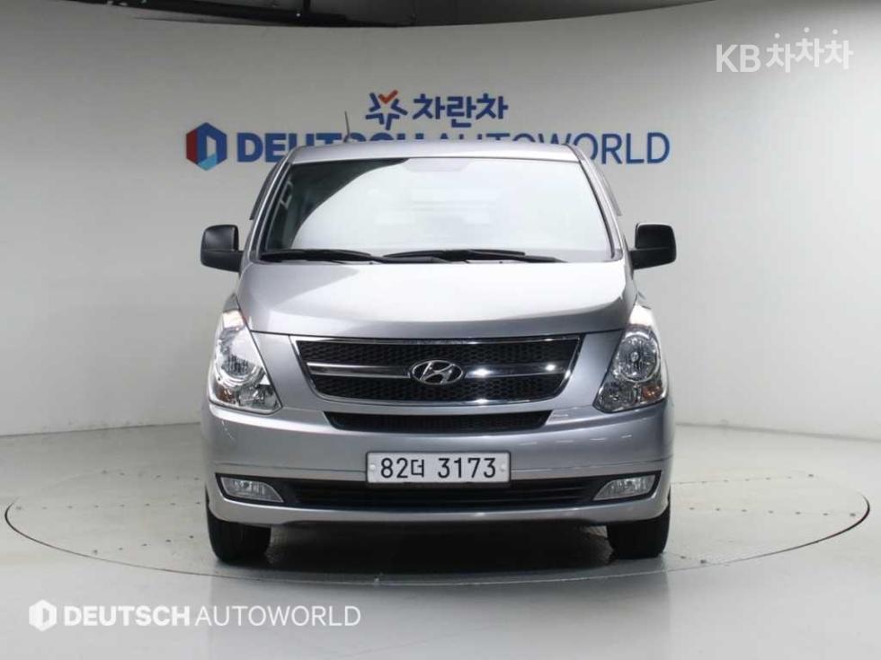 Hyundai Starex — miniaturë 3